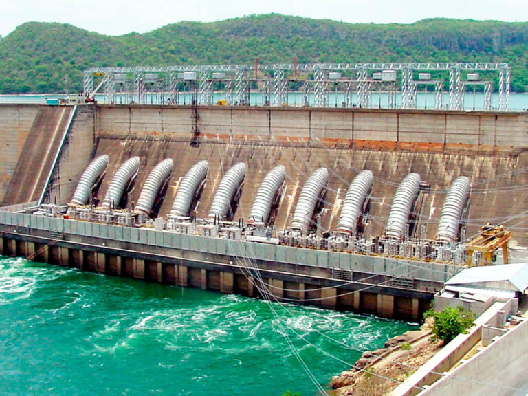 uhe mascarenhas de moraes sp - equipamentos hidromecanicos